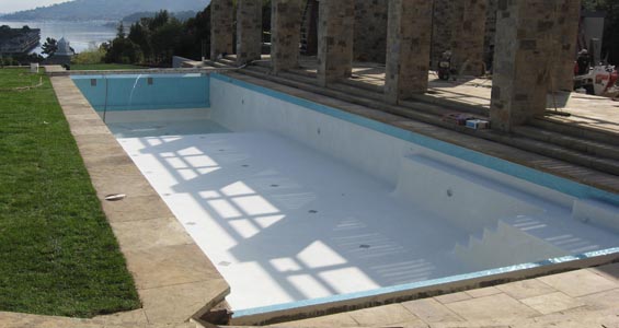 Pre-filled Pool